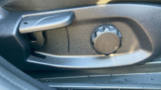 Ford Puma 1.0 EcoBoost Hybrid mHEV Titanium Design 5dr DCT Petrol Hatchback